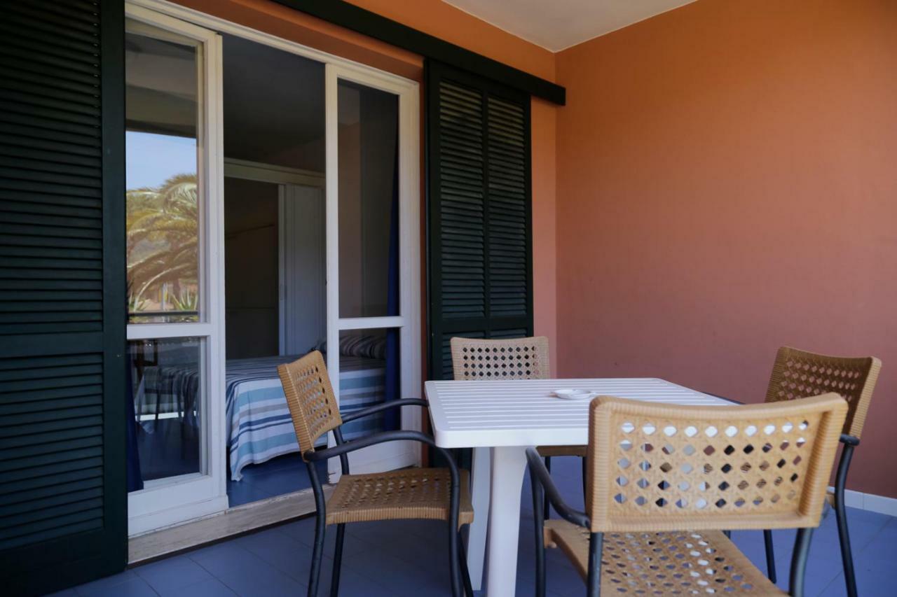 Appartamenti Maricampo By Helloelba Marina di Campo Exterior photo