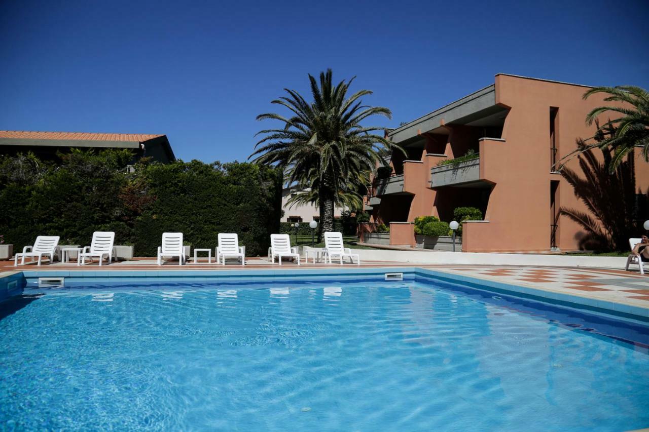 Appartamenti Maricampo By Helloelba Marina di Campo Exterior photo